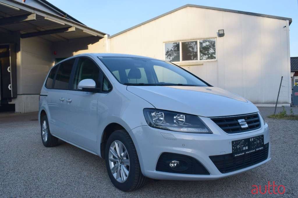 2017' SEAT Alhambra photo #4