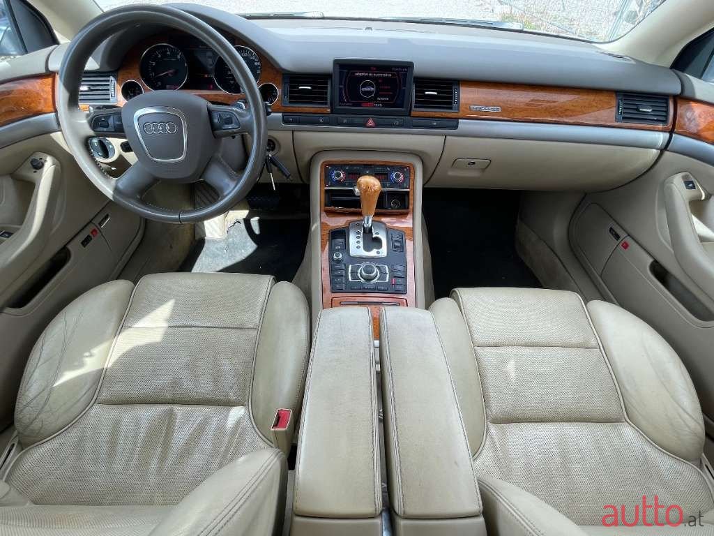 2007' Audi A8 photo #5