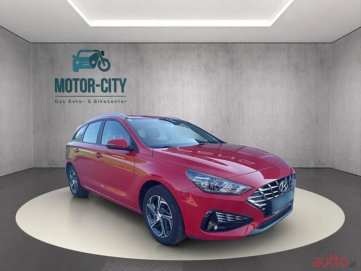 2023' Hyundai i30 photo #4