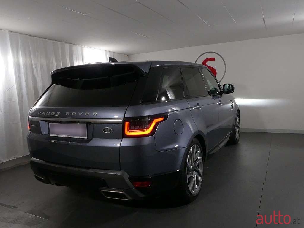 2019' Land Rover Range Rover Sport photo #2