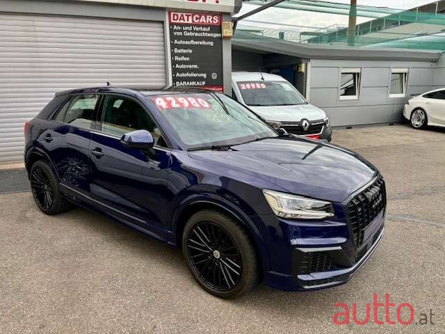 2020' Audi Q2 photo #2