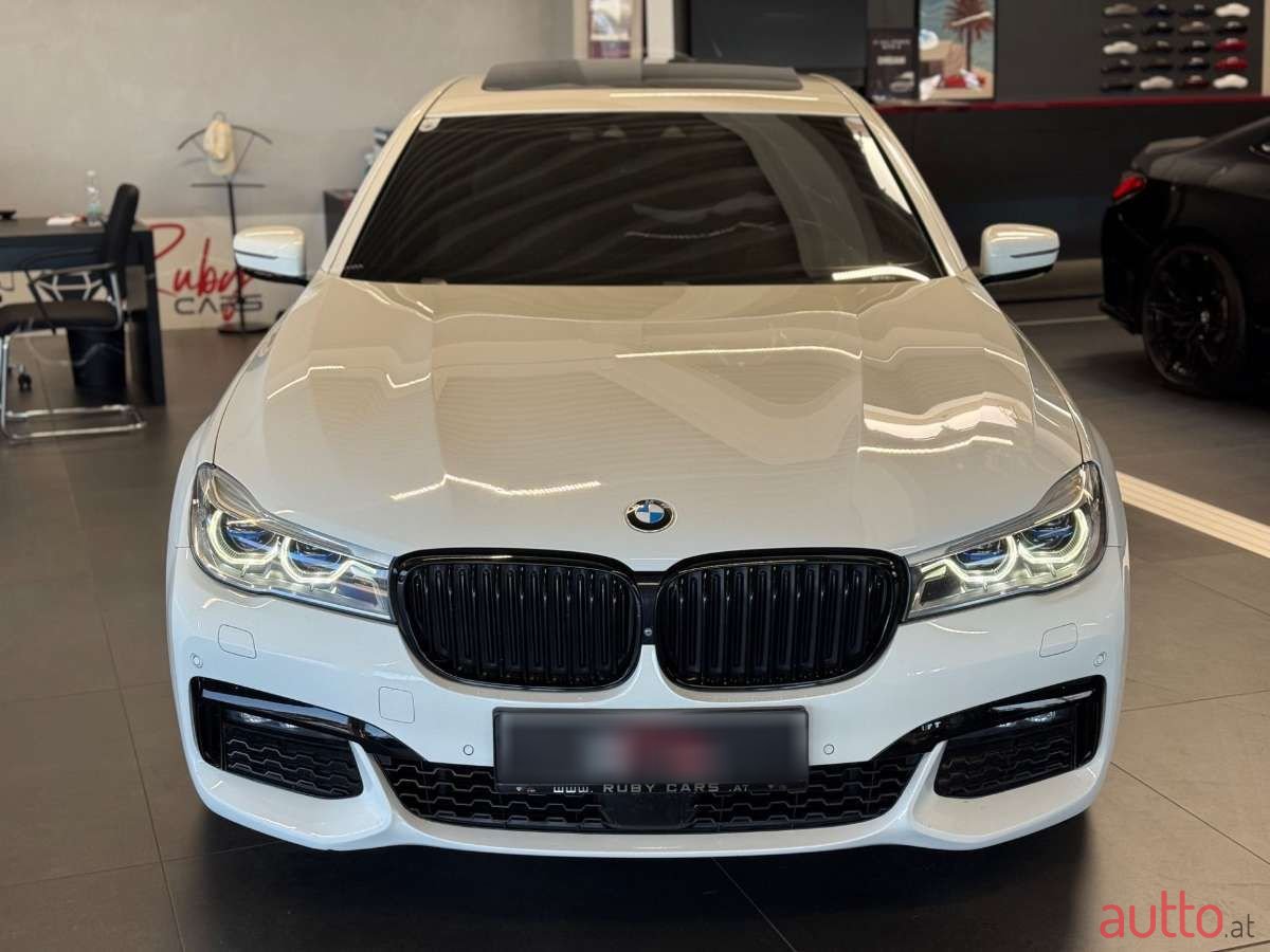 2016' BMW 7Er-Reihe photo #3