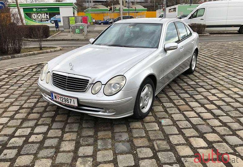 2005' Mercedes-Benz E-Klasse photo #1