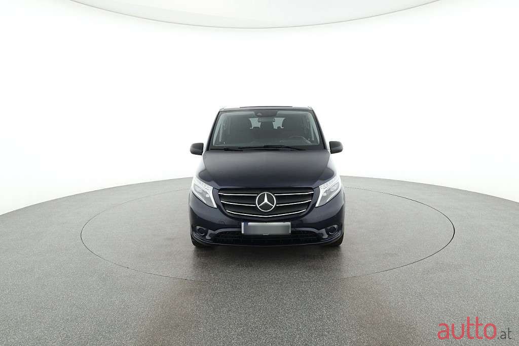 2022' Mercedes-Benz Vito photo #5