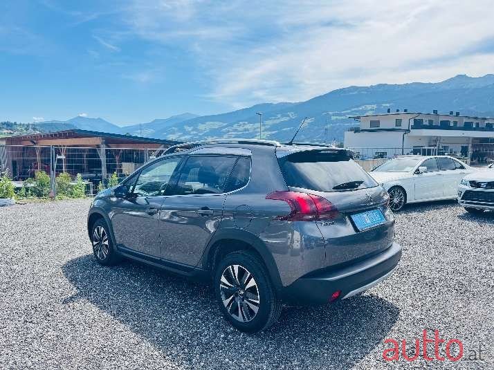 2019' Peugeot 2008 photo #6