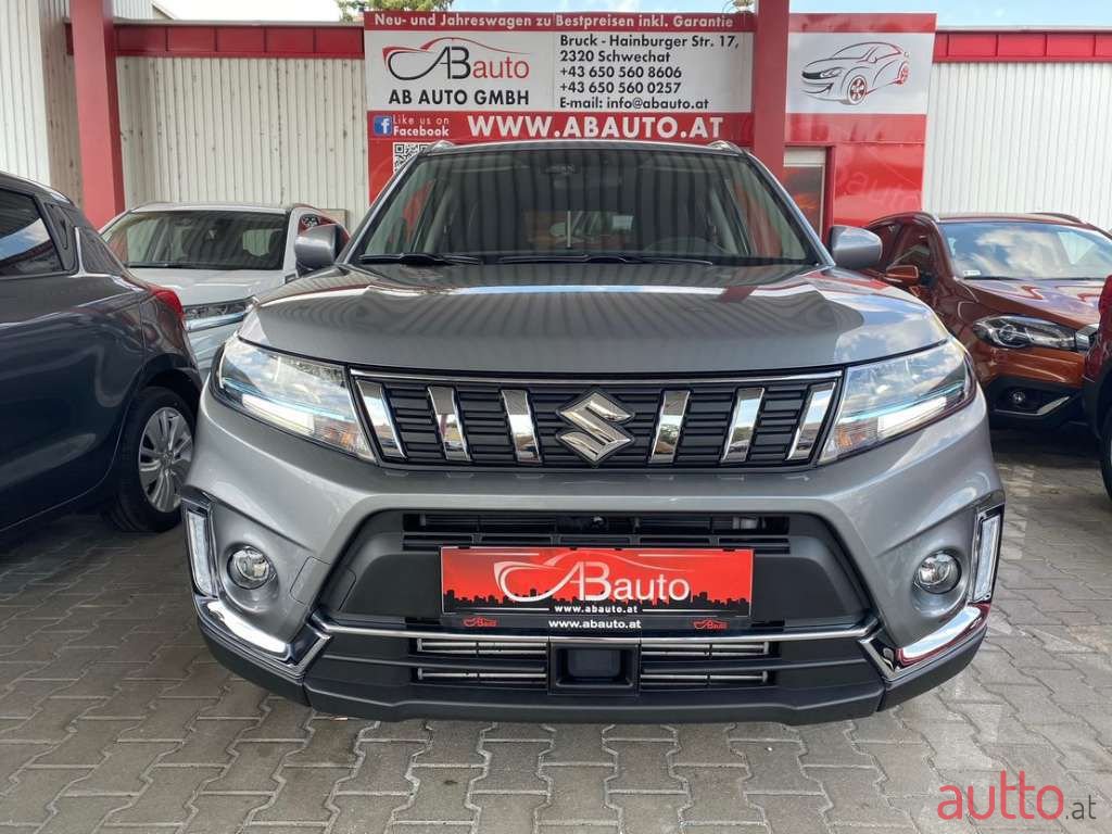 2021' Suzuki Vitara photo #2