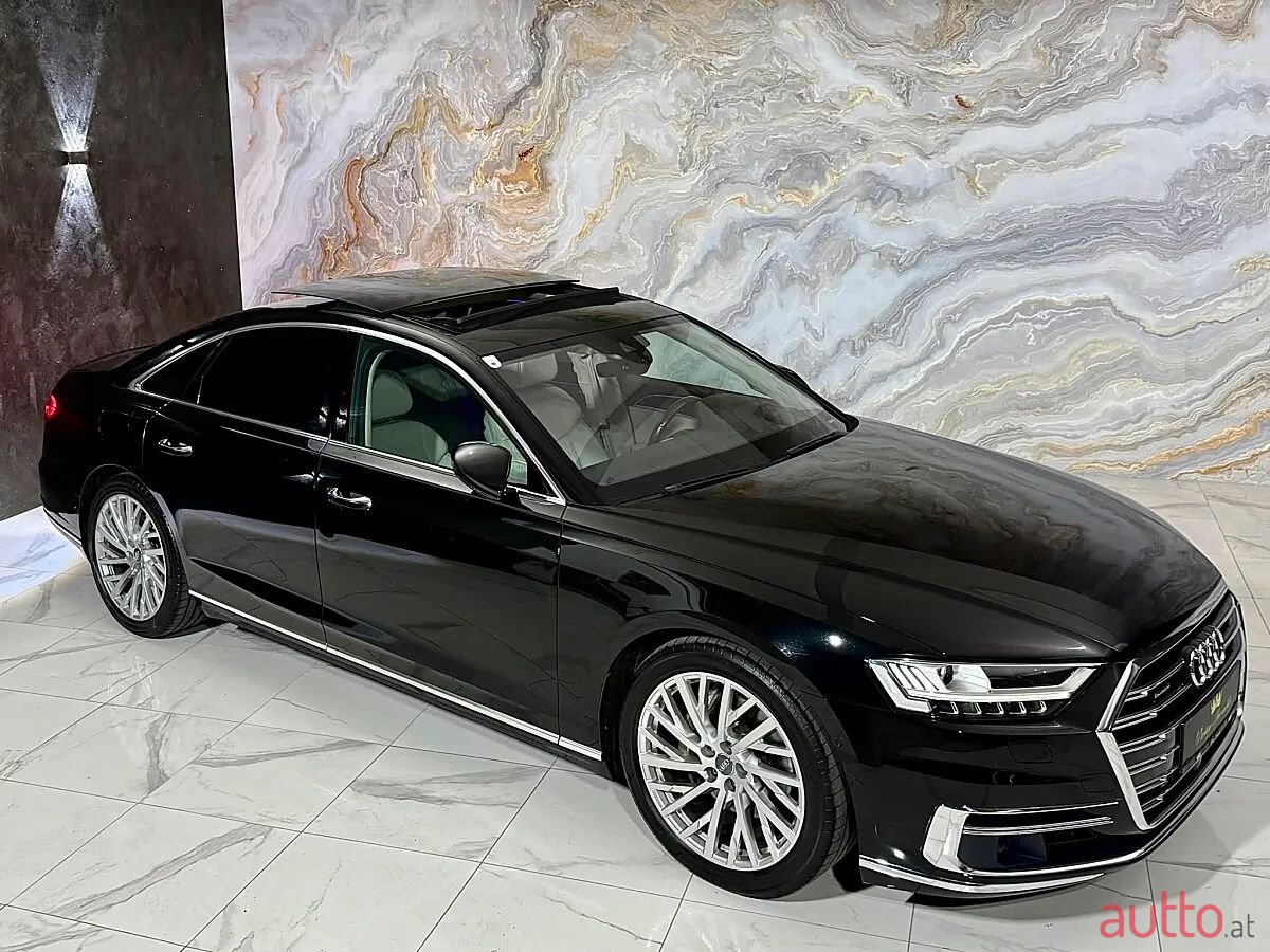 2019' Audi A8 photo #5