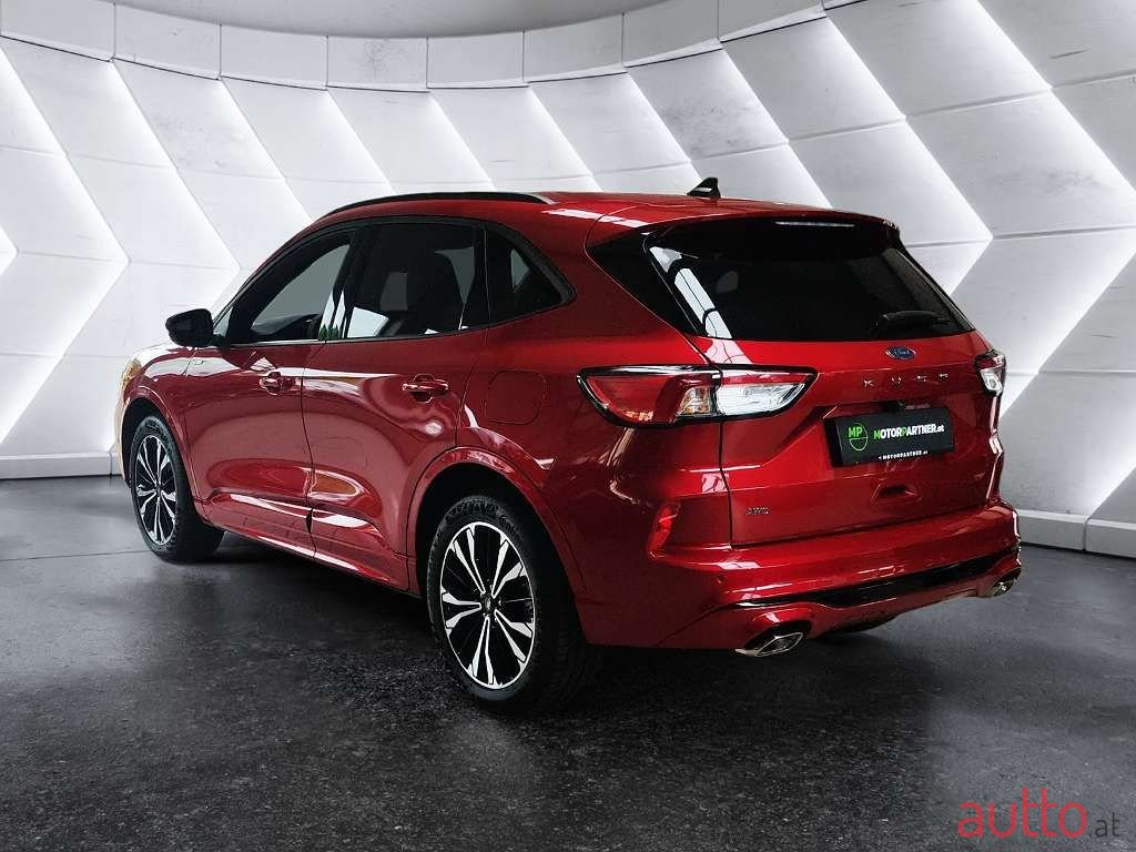 2024' Ford Kuga photo #3
