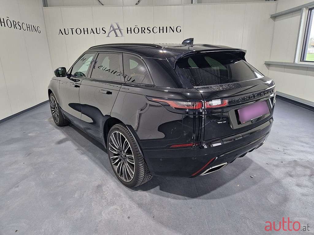 2020' Land Rover Range Rover Velar photo #6
