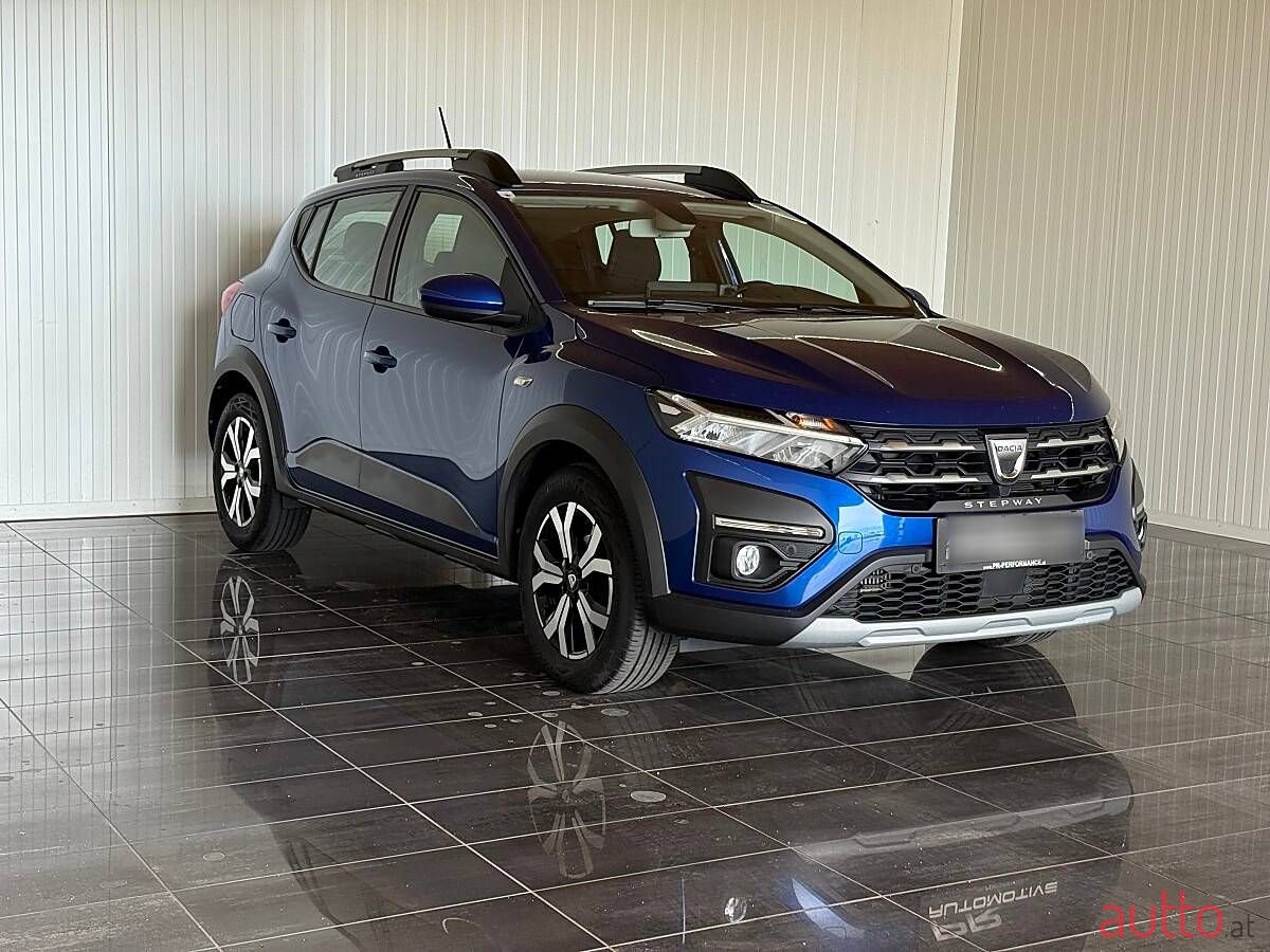 2021' Dacia Sandero photo #2