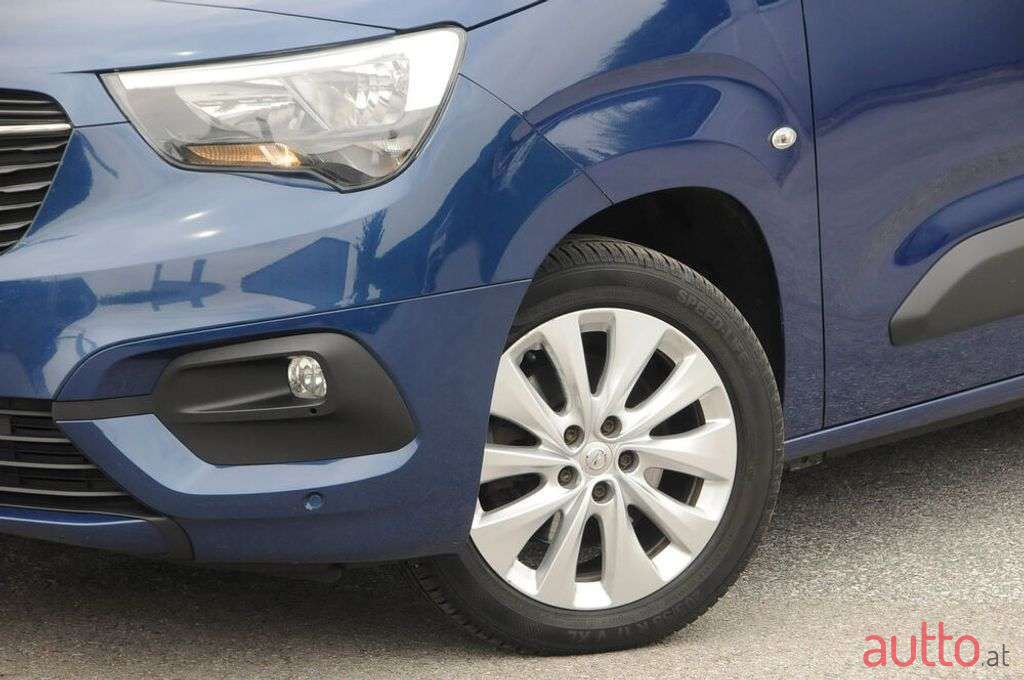 2019' Opel Combo photo #2