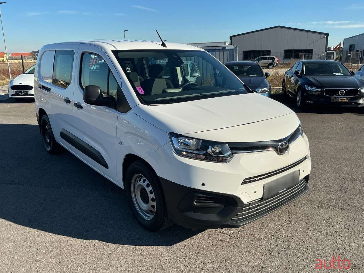 2021' Toyota ProAce photo #3
