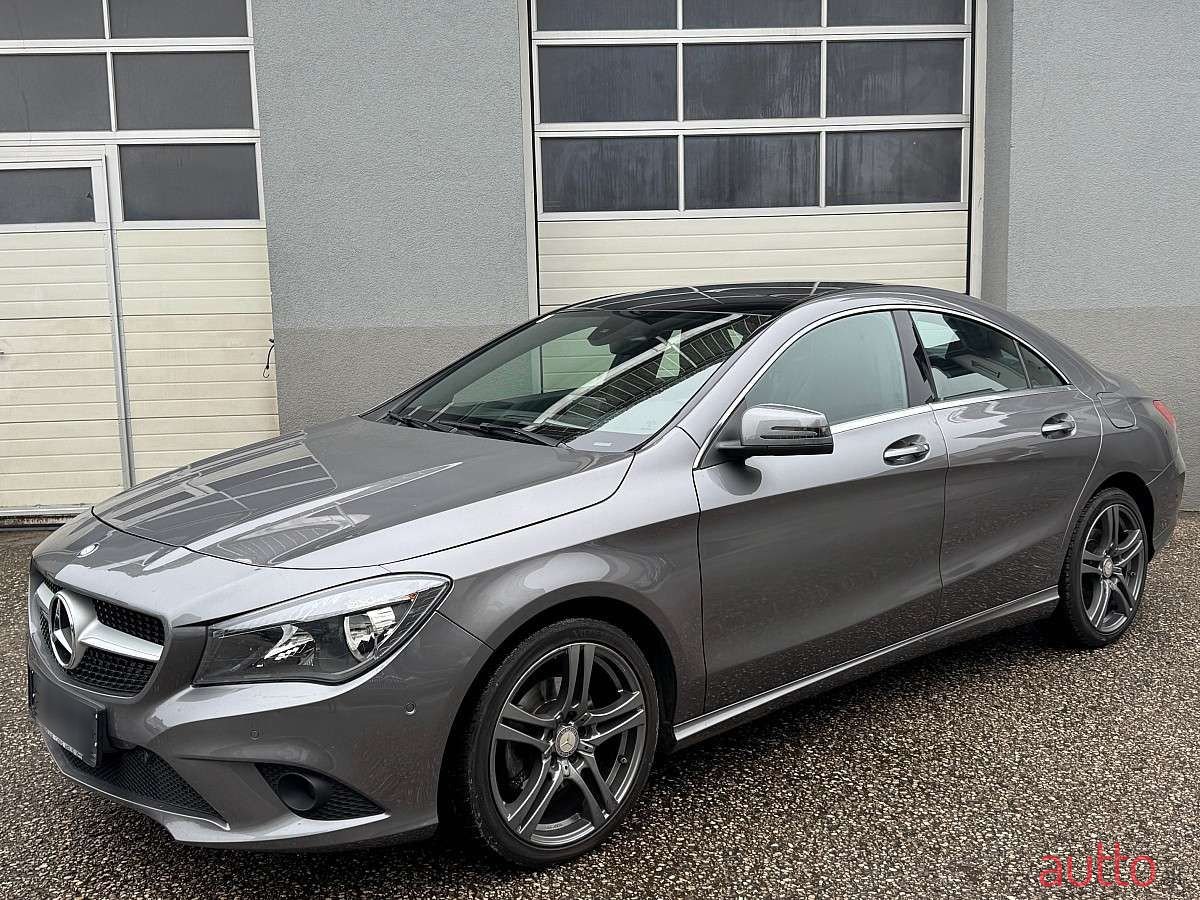 2015' Mercedes-Benz Cla-Klasse photo #1
