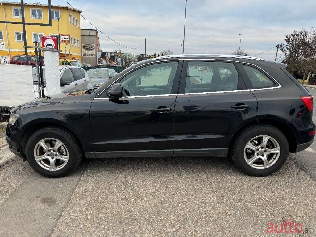2010' Audi Q5 photo #2