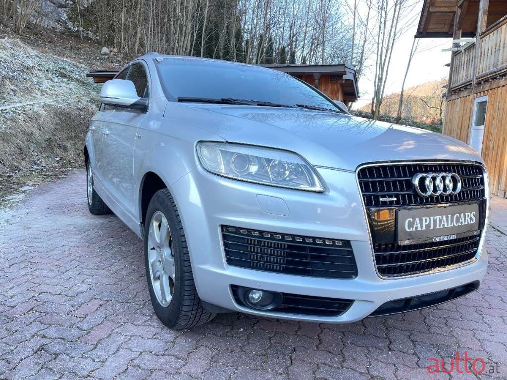 2008' Audi Q7 photo #2