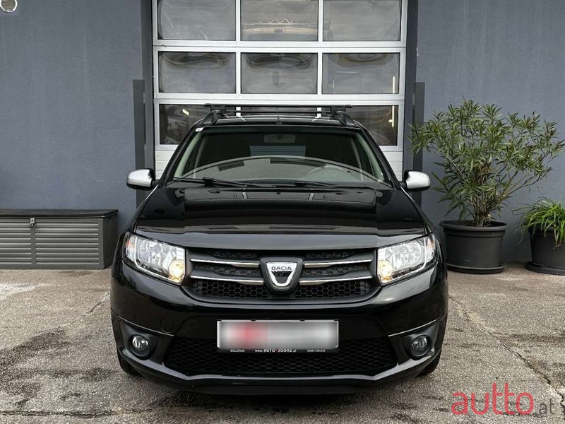 2015' Dacia Logan photo #2