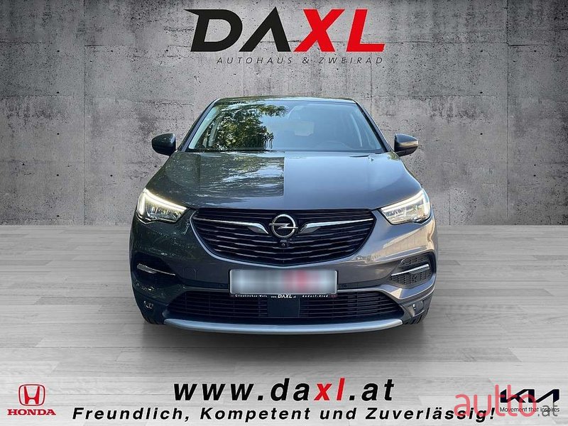 2021' Opel Grandland X photo #2