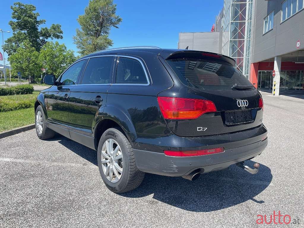 2008' Audi Q7 photo #1