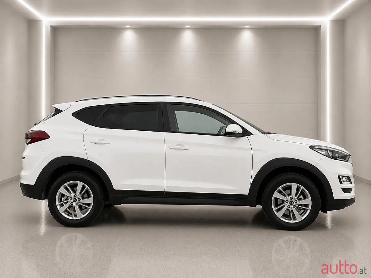 2020' Hyundai Tucson photo #4
