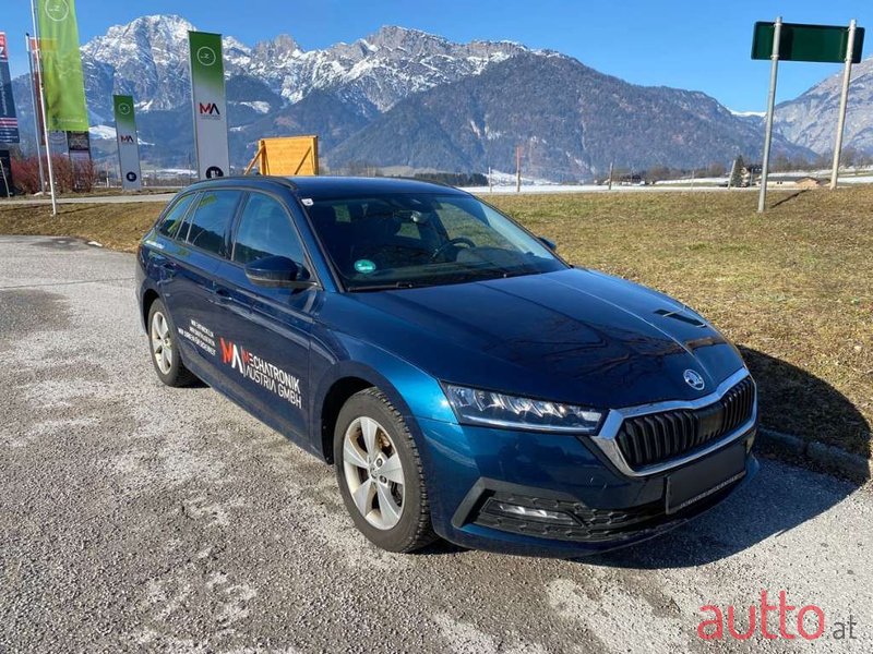 2022' Skoda Octavia photo #6