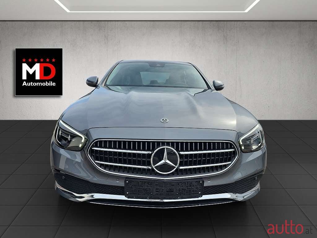 2020' Mercedes-Benz E-Klasse photo #2