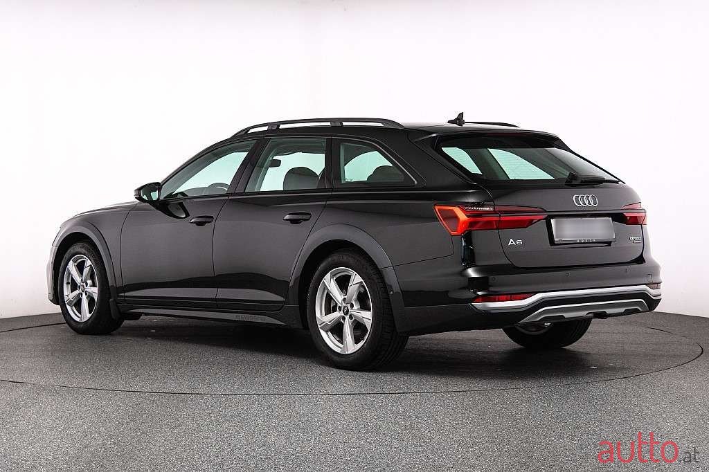 2022' Audi A6 Allroad photo #4