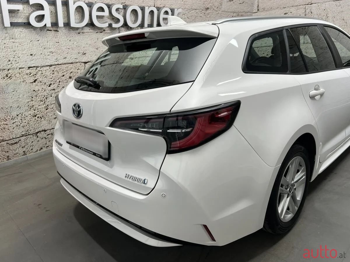 2021' Toyota Corolla photo #4