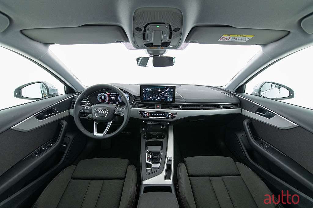2022' Audi A4 photo #4