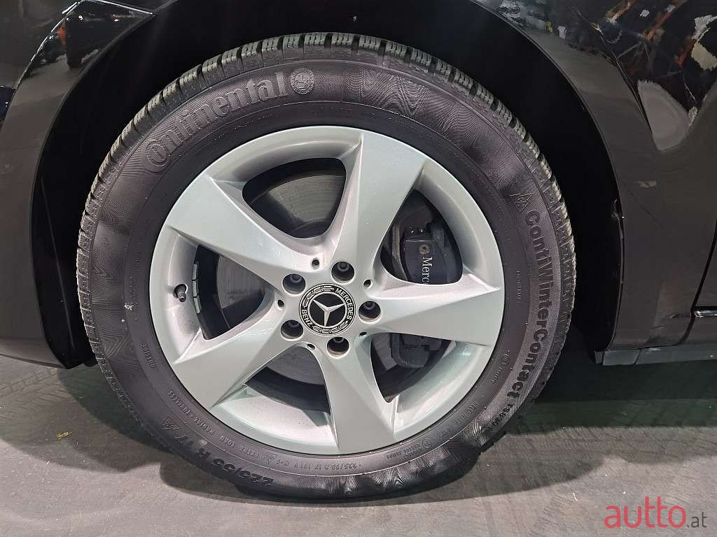 2020' Mercedes-Benz V-Klasse photo #6