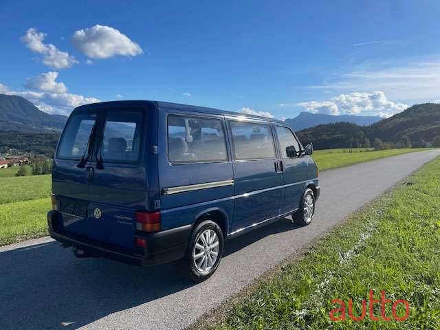 2001' Volkswagen Kombi photo #4