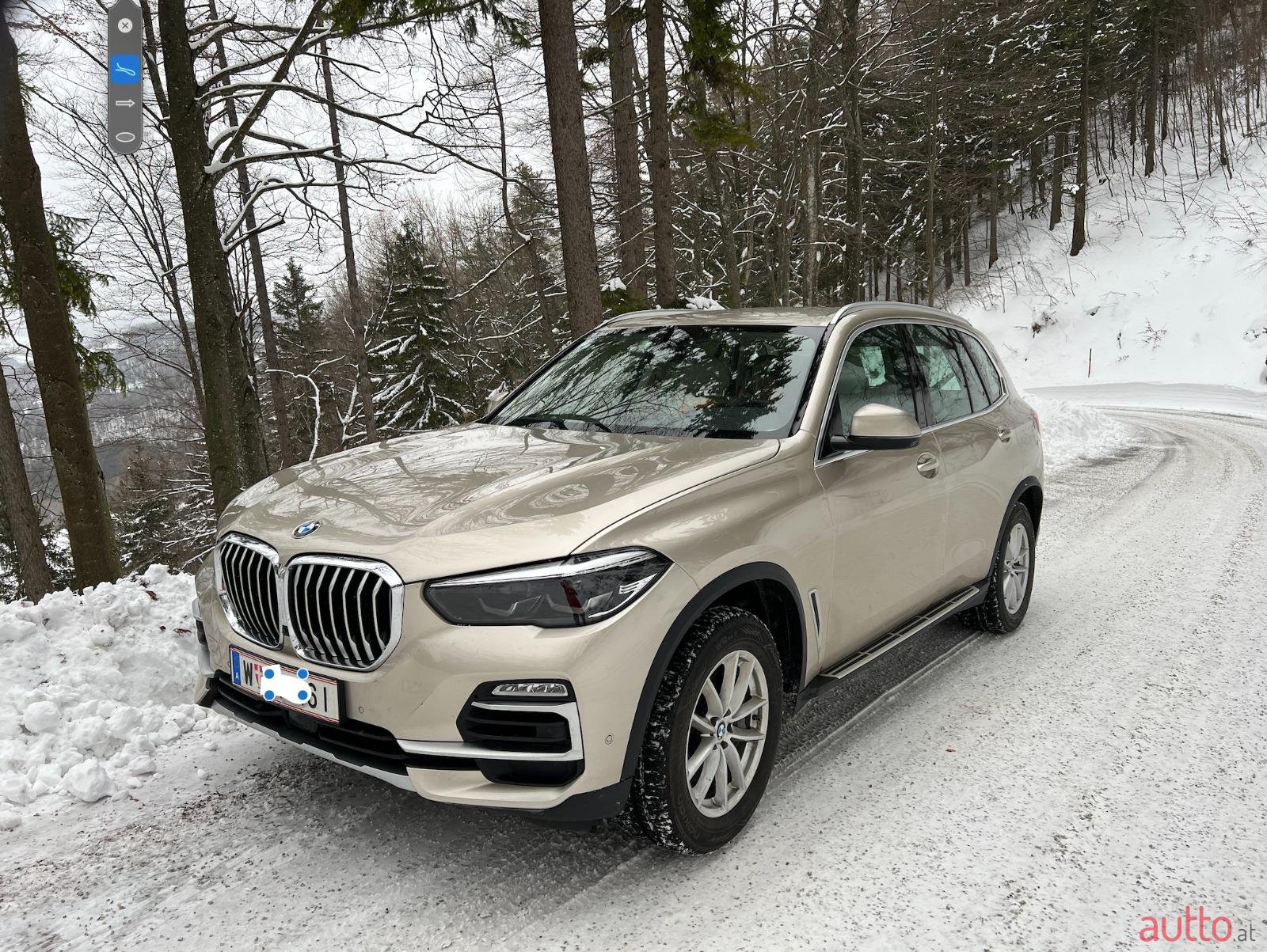 2019' BMW X5 photo #1
