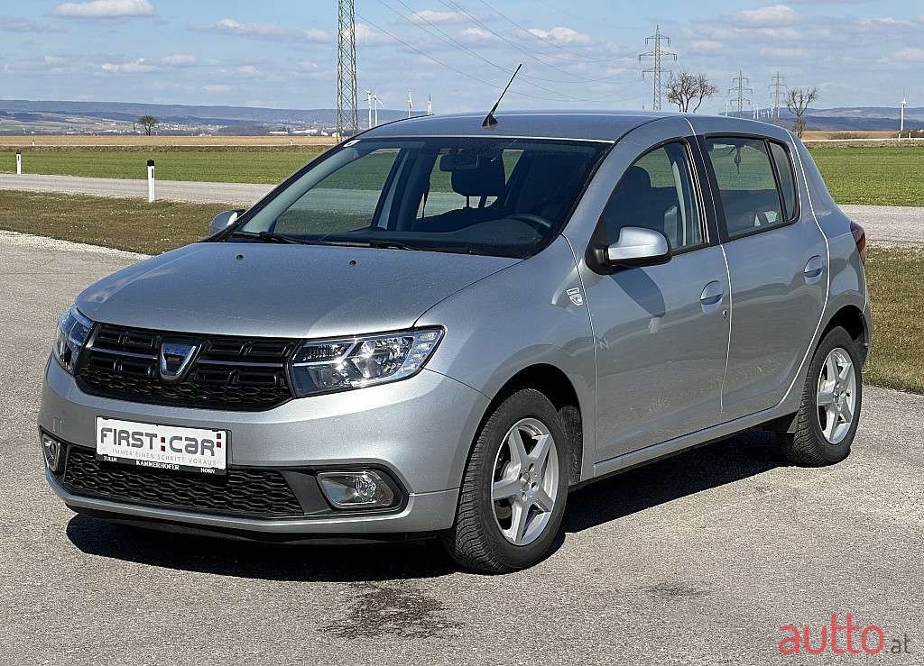 2020' Dacia Sandero photo #1