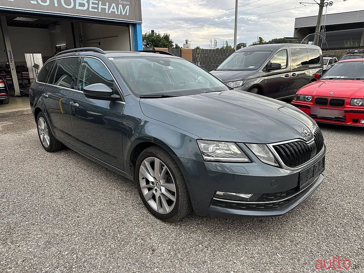 2019' Skoda Octavia photo #3