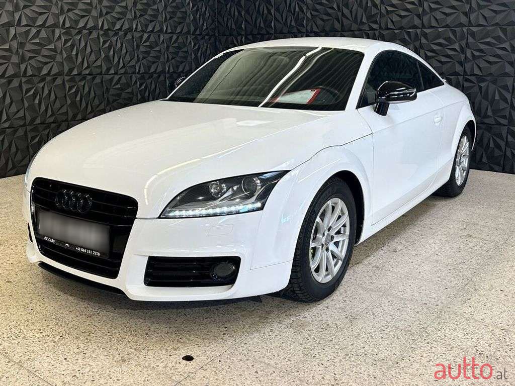 2011' Audi TT photo #2