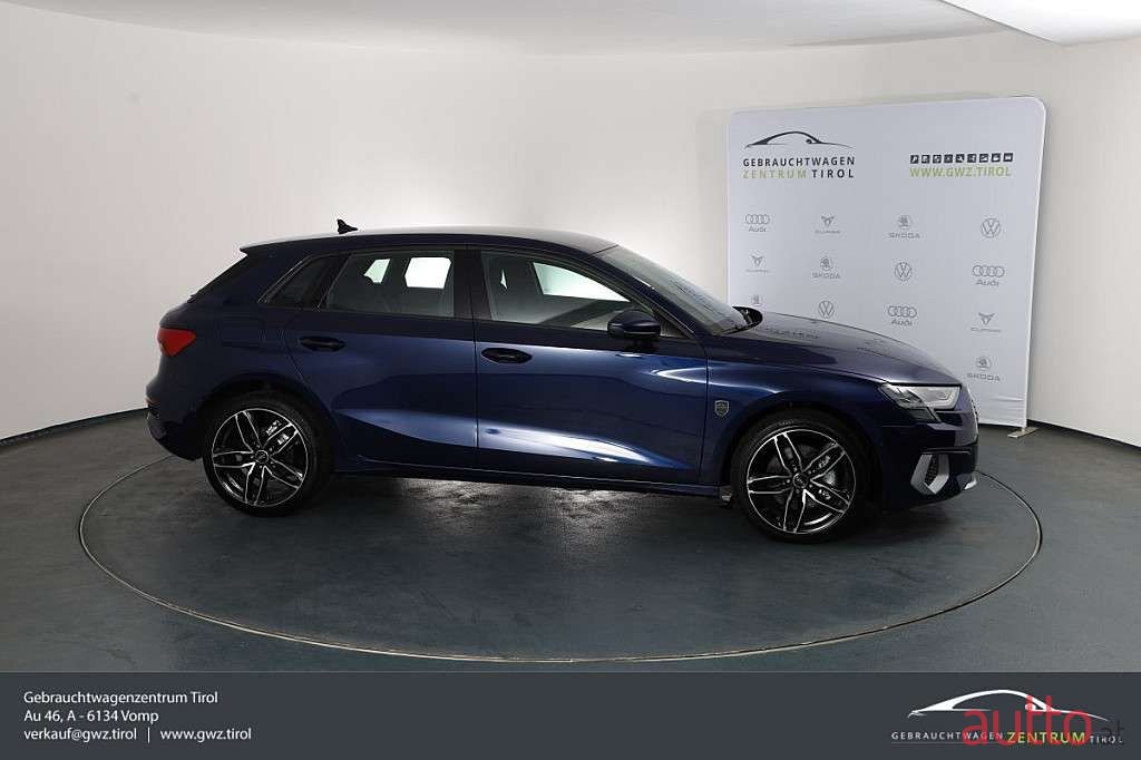 2021' Audi A3 photo #5