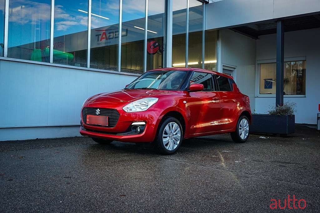 2017' Suzuki Swift photo #3