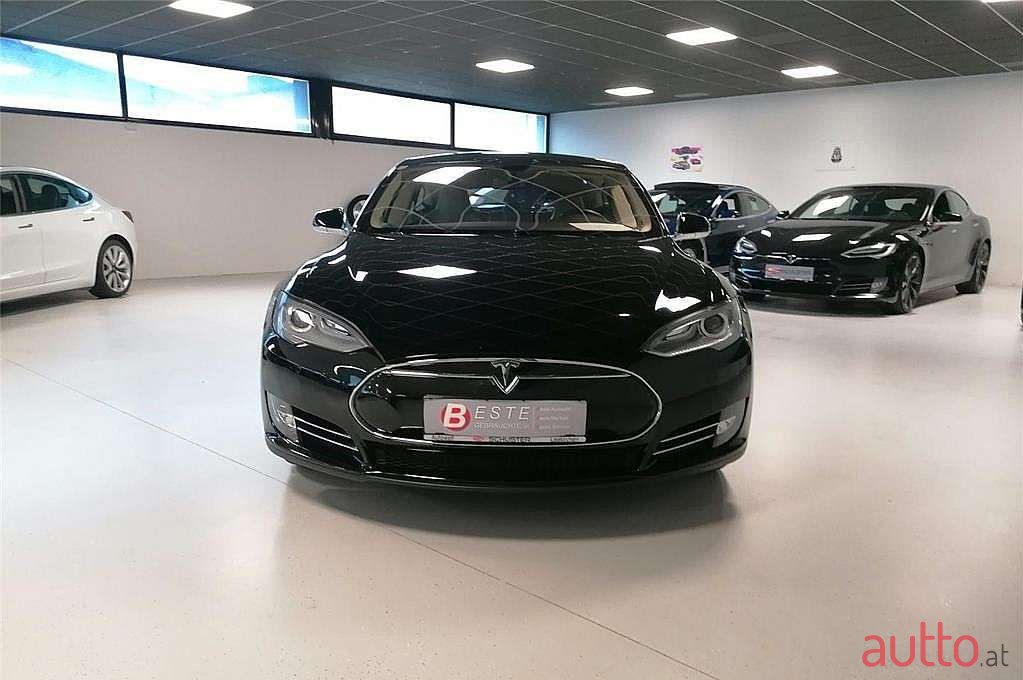2013' Tesla Model S photo #2