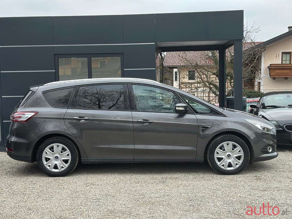 2018' Ford S-Max photo #2