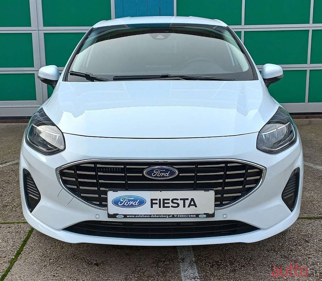 2022' Ford Fiesta photo #2