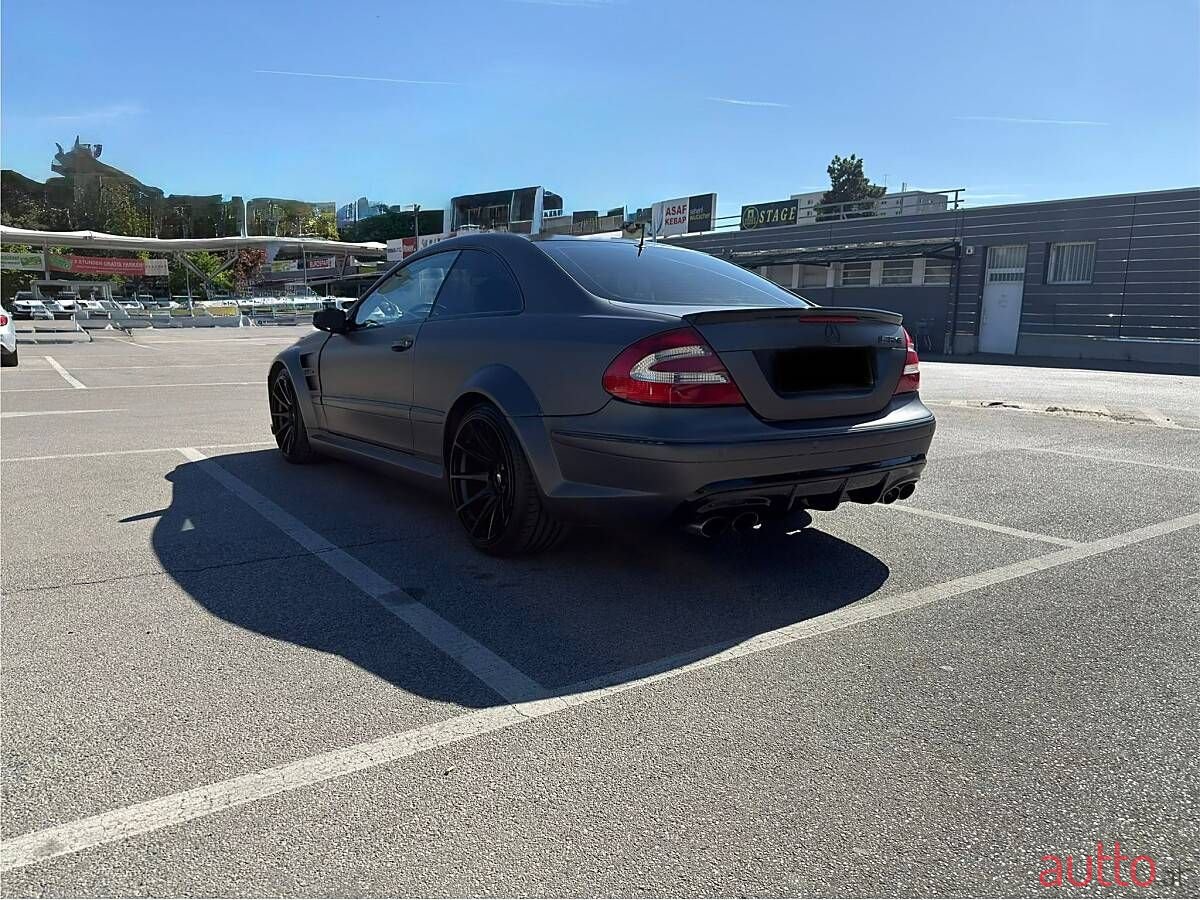 2005' Mercedes-Benz Clk-Klasse photo #6