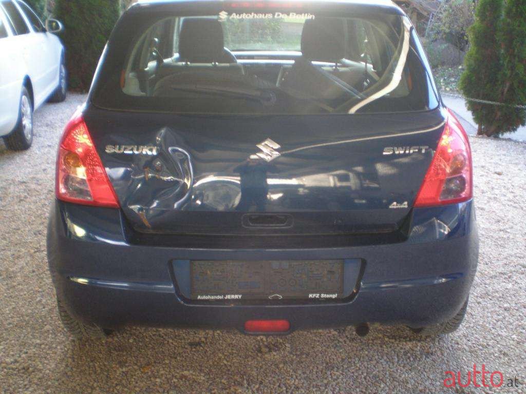 2009' Suzuki Swift photo #5