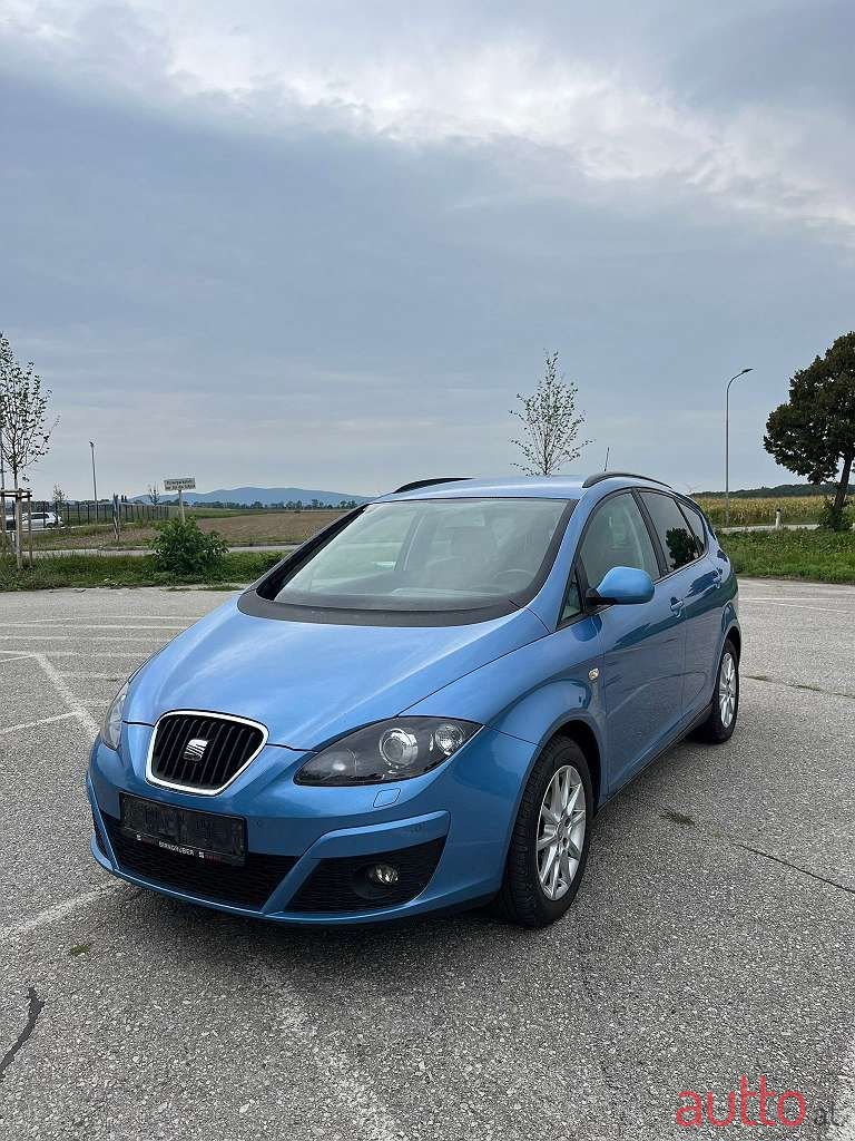 2015' SEAT Altea XL photo #2