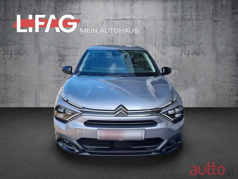 2022' Citroen C4 photo #3