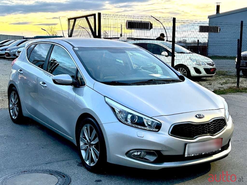 2015' Kia Ceed photo #4