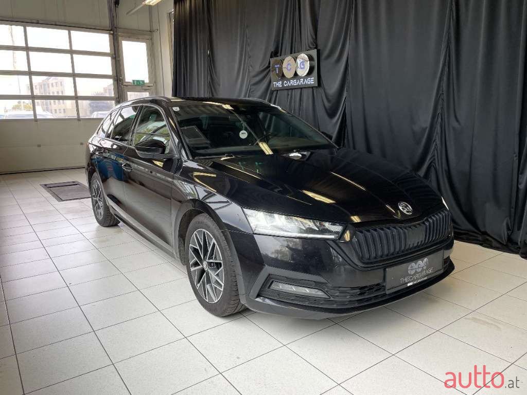 2021' Skoda Octavia photo #3